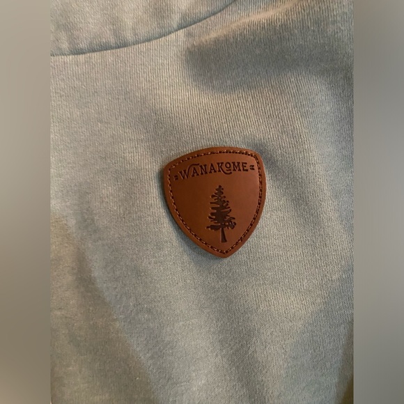 Wanakome Womens Hoodie - Picture 5 of 5